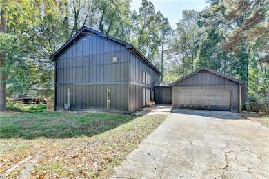 2820 Bluebird Cir NW, Duluth, GA 30096 - photo 5