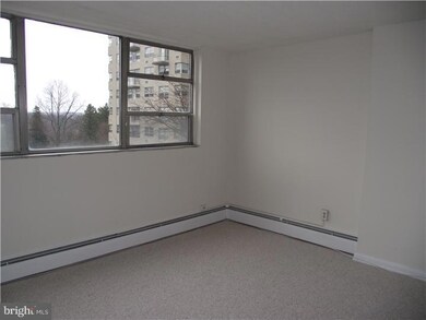 Radnor House unit 505, Bryn Mawr, PA 19010 - photo 6