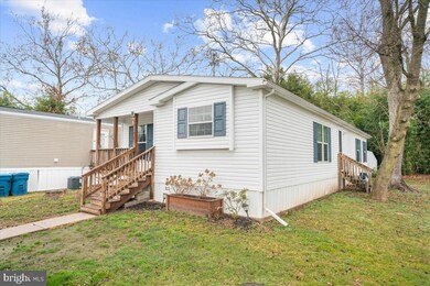 64 Cedarwood Ln, Phoenixville, PA 19460 - photo 3