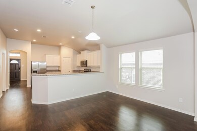 924 Deer Valley Dr, Weatherford, TX 76087 - photo 6