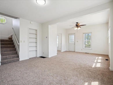 1238 Ellis Blvd NW, Cedar Rapids, IA 52405 - photo 7