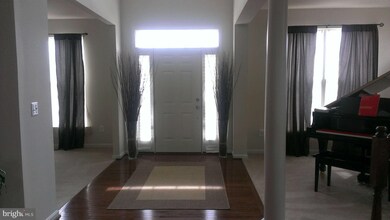 3440 Amberton Ct, White Plains, MD 20695 - photo 2