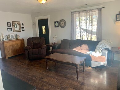 Living room 1