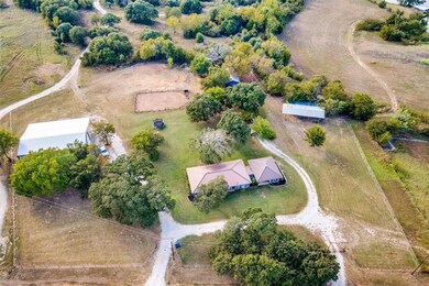 1207 Upper Denton Rd, Weatherford, TX 76085 - photo 3