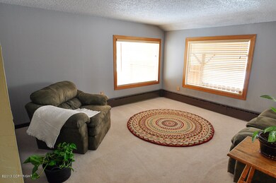 06_Living Room