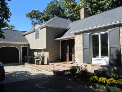 clubview front two