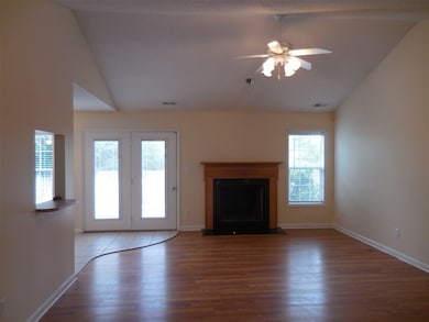 102 Sidney Ln, Jacksonville, NC 28540 - photo 6