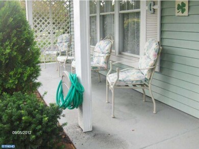 22 Maidstone Place, Southampton, NJ 08088 - photo 5