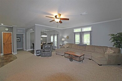 139 Woodland Dr, Crawfordville, FL 32327 - photo 6