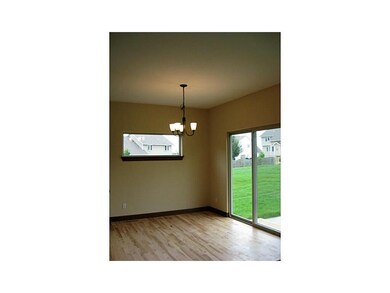 Dining Area. Hardwood floors