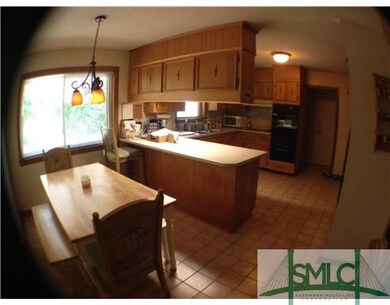 Kitchen. Spacious kitchen with plenty of counter s