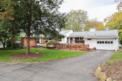 635 Craig St, Grove City, PA 16127 - photo 2