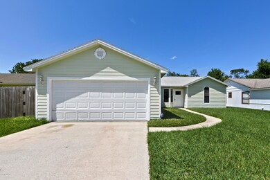 8451 Capricorn St, Jacksonville, FL 32216 - photo 2