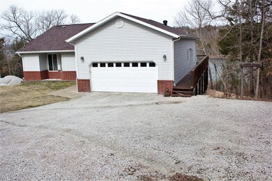 Lakefront House Right