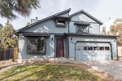 1708 NE Hollow Tree Ln, Bend, OR 97701 - photo 2