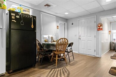 538 Wood Ave, Woonsocket, RI 02895 - photo 6