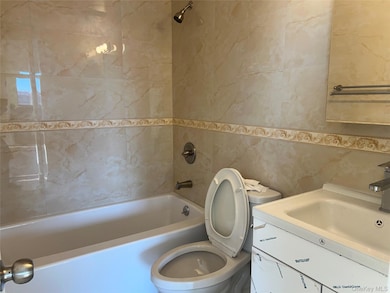 144-68 38th Ave unit 703, Flushing, NY 11354 - photo 4