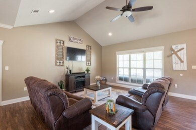 606 Greggs Rd, Adel, GA 31620 - photo 7