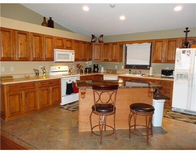 326 Lafayette Blvd, Oldsmar, FL 34677 - photo 7