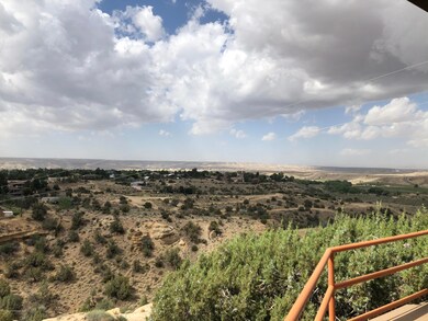 3FCB9AE6-25C7-4817-8952-2B30A25AD653