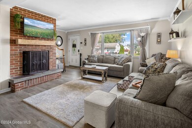 2103 Nahant St, Schenectady, NY 12306 - photo 2