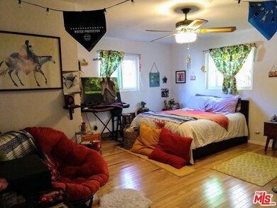 Bedroom #1: bigger, faces backyard