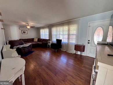 909 Laurel St, Bremen, GA 30110 - photo 2