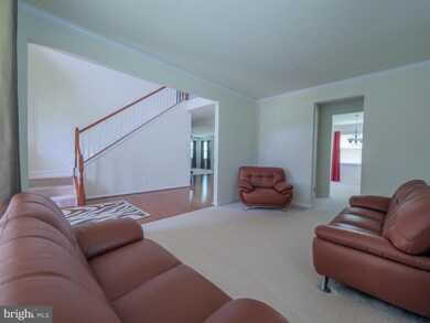 7201 Flame Leaf Ct, Clinton, MD 20735 - photo 6