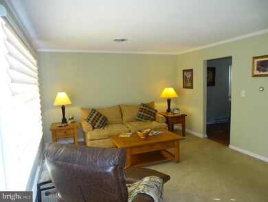 3955 Lisbon Dr, Chambersburg, PA 17202 - photo 4