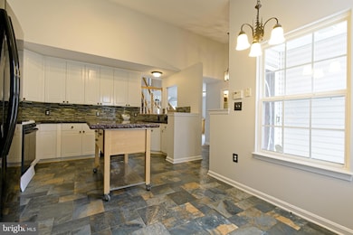 11341 Savannah Dr, Fredericksburg, VA 22407 - photo 5