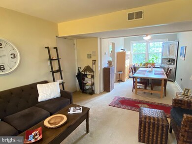 6508 Boulevard View unit B2, Alexandria, VA 22307 - photo 3