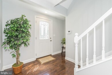 5434 Taussig Rd, Bladensburg, MD 20710 - photo 3