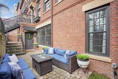 32-web-or-mls-230-e-gay-st