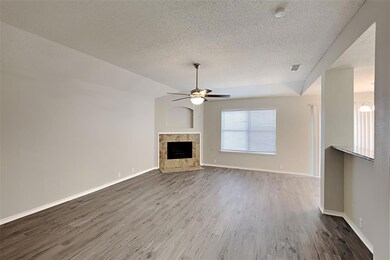 3325 Bent Creek Dr, Denton, TX 76210 - photo 2