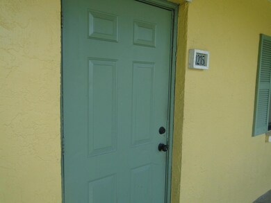 1215 Meadows Cir unit 1215, Boynton Beach, FL 33436 - photo 2