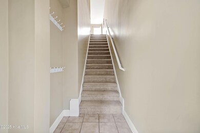 1116MackerelLaneUnit2-4