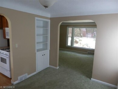 Built-in cabinet in Dining Room