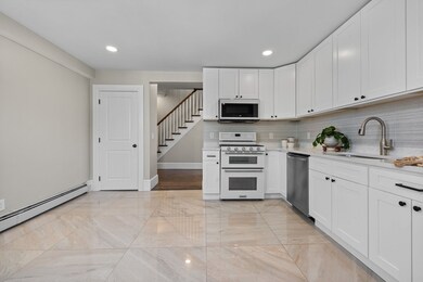 62 Chestnut St unit 2, Saugus, MA 01906 - photo 6