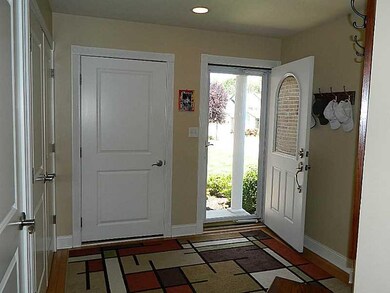 Entry/Foyer. Open Entry