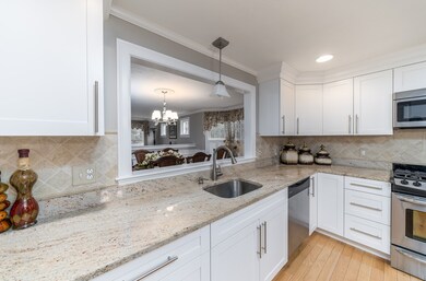 36 Newbury Dr unit 24, Pembroke, MA 02359 - photo 5