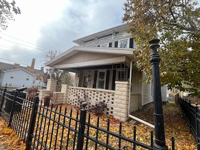 1002 N Roosevelt Ave unit BN, Bloomington, IL 61701 - photo 3