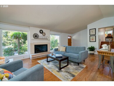 1714 Meadows Dr, Lake Oswego, OR 97034 - photo 5