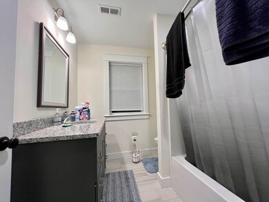 30 Eisenhower Dr, Rochester, NH 03867 - photo 7