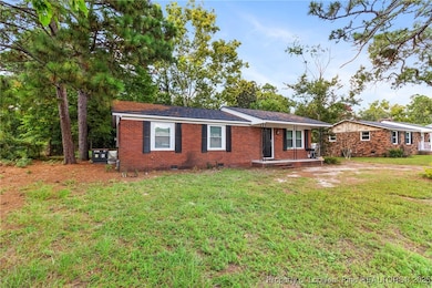 4112 Legion Rd, Hope Mills, NC 28348 - photo 5