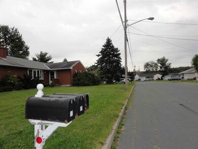 20 Crestwood Ave, Troy, NY 12180 - photo 2