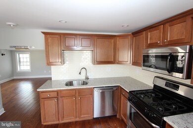 12 Tanner St unit 2ND FLR, Haddonfield, NJ 08033 - photo 5
