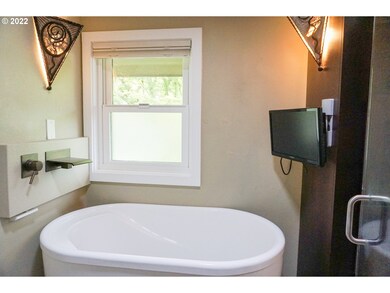 2251 Ridgeway Dr, Eugene, OR 97401 - photo 7