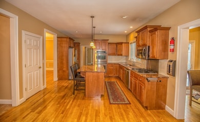 5 Lenny's Way, West Springfield, MA 01089 - photo 6