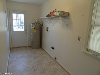 11066 Linderwood Dr, Mechanicsville, VA 23116 - photo 5