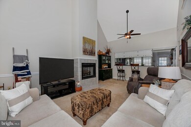 110 Charleston Ln, Frederick, MD 21702 - photo 7